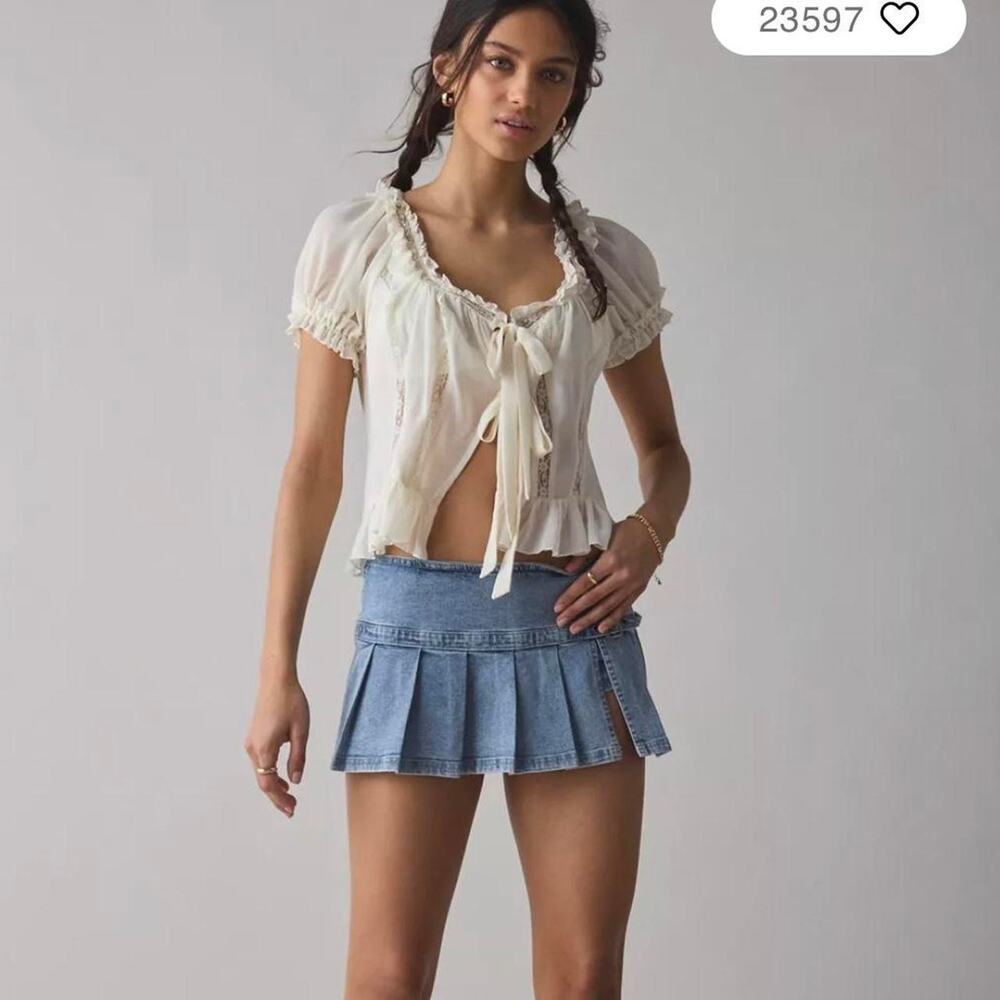 Bdg blue denim pleated mini